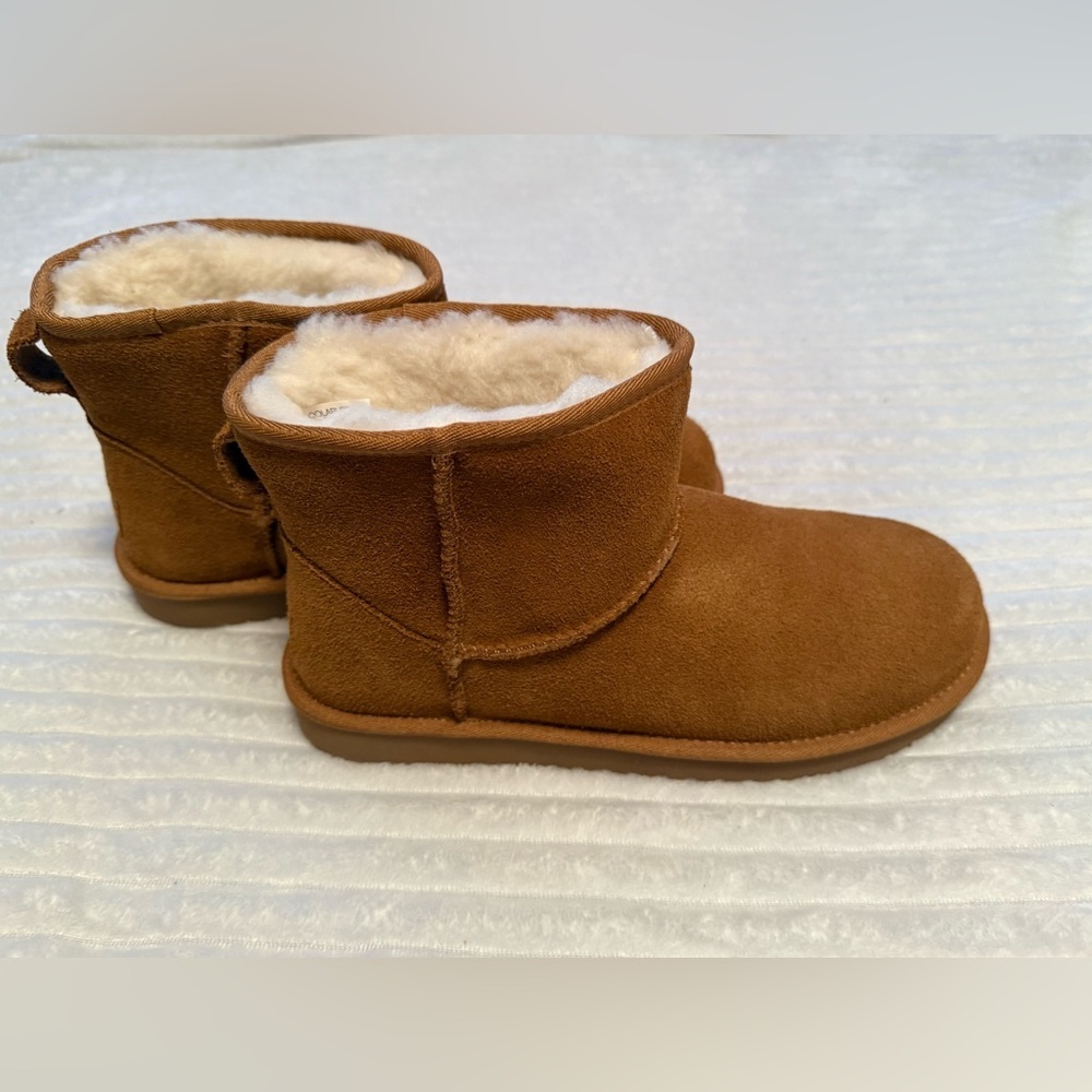 Koolaburra Tan Suede Boots - Picture 5 of 7